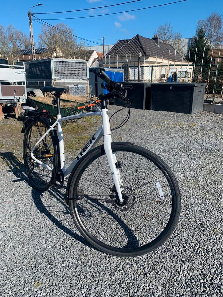 Trek FX3 Large, Vélos & Vélomoteurs, Vélos | Hommes | Vélos de sport & Vélo de randonnée, Comme neuf, Enlèvement