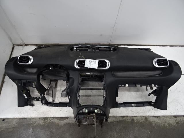 TABLEAU DE BORD Citroën C3 Picasso (SH) (01-2008/10-2017), Citroën, Mevr. I. Hauben, Utilisé, Rue de l'Espoir 34 34
4030  GRIVEGNÉE, BE