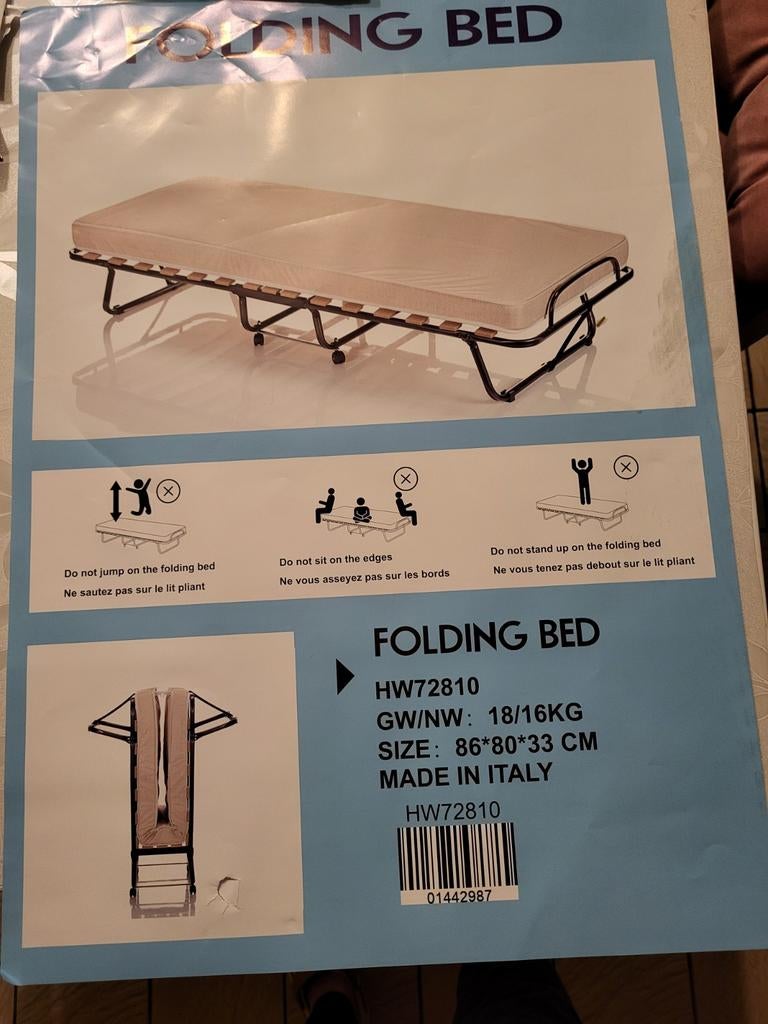 Lit pliant neuf euros, Jardin & Terrasse, Parasols