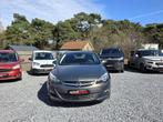 Opel Astra Turbo Benzine Weinig KM ParkeerS Airco Navi 1STe, Auto's, Opel, Stof, Gebruikt, Zwart, 4 cilinders
