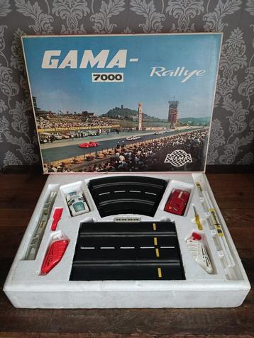 Racebaan - Gama / Ferrari / Porsche/ 1:32   beschikbaar voor biedingen