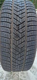 4 winterbanden,  Pirelli 235/60 R18 103v, Ophalen, Gebruikt