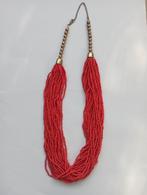 Vintage ketting, Handtassen en Accessoires, Kettingen, Kunststof, Ophalen of Verzenden, Rood, Verstelbaar