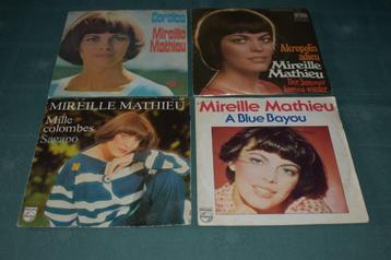 wie kent deze nog ? Mireille Mathieu beschikbaar voor biedingen