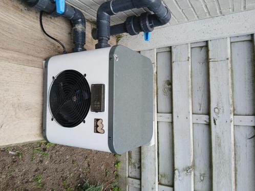 Zwembad warmtepomp, Tuin en Terras, Zwembad-toebehoren, Zo goed als nieuw, Verwarming, Ophalen
