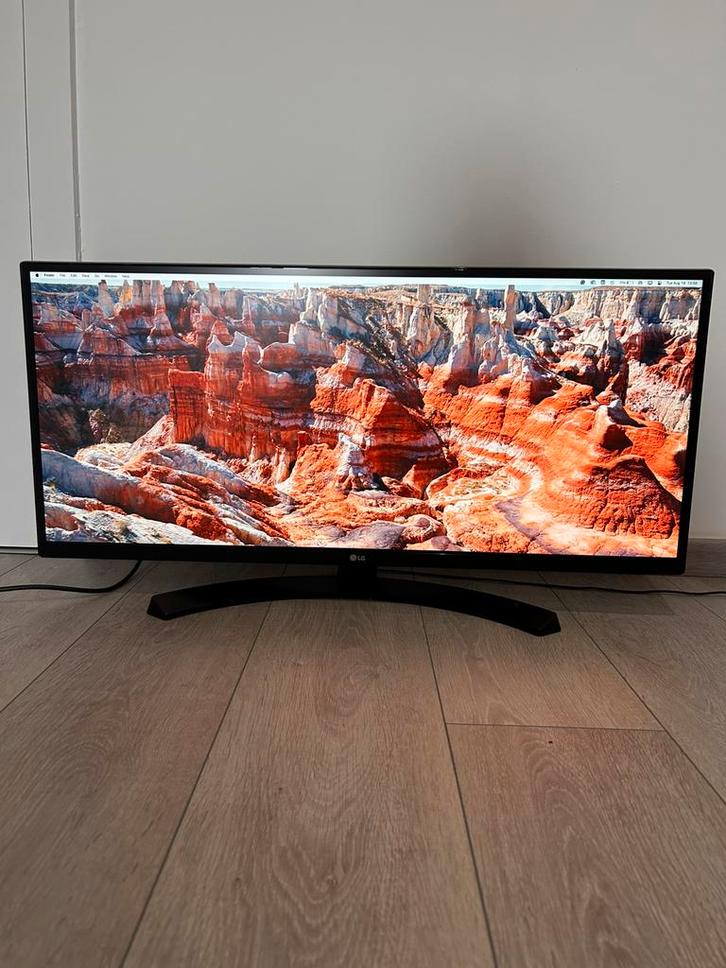 LG 34UM68-P Ultrawide Monitor – 34 inch – 75Hz – Verstelbaar, Computers en Software, Monitoren, Zo goed als nieuw, DisplayPort