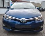 Toyota Auris.  1.8. Benzine+Hybride. Euro 6 b., Auto's, Voorwielaandrijving, Stof, Euro 6, Blauw
