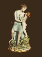beeld vrouw met kindje Napels porselein., Antiek en Kunst, Ophalen