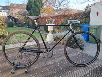 Oldtimerfietsen beschikbaar voor biedingen
