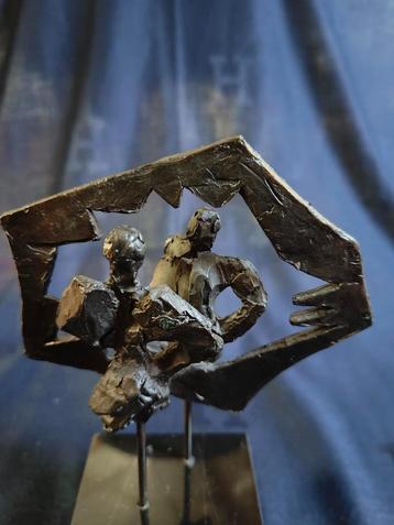 Bronzen sculptuur Bernadette Leijdekkers Spiegelbeeld beschikbaar voor biedingen