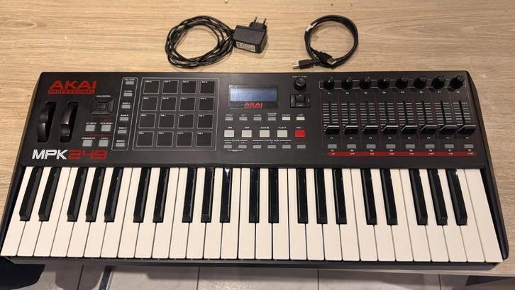 AKAI MPK249, Muziek en Instrumenten, Midi-apparatuur, Nieuw, Ophalen