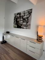 Kast dressoir beige gelakte kleur of een goed bod, Huis en Inrichting, Ophalen, Zo goed als nieuw