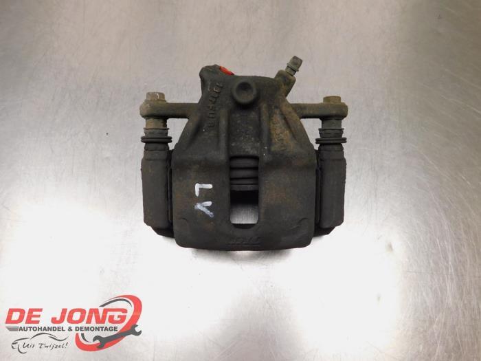 Remklauw (Tang) links-voor van een Renault Clio, Auto-onderdelen, Remmen en Aandrijving, Renault, Gebruikt, 3 maanden garantie