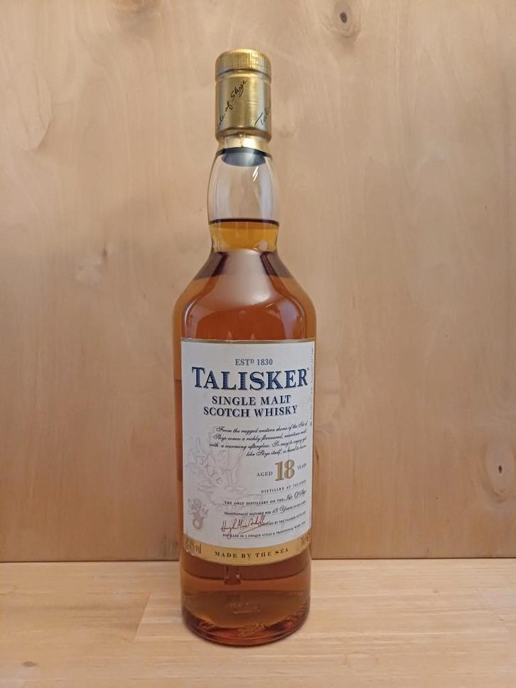 Bouteille Talisker 18g plus ancienne, Collections, Vins, Comme neuf, Pleine, Enlèvement ou Envoi
