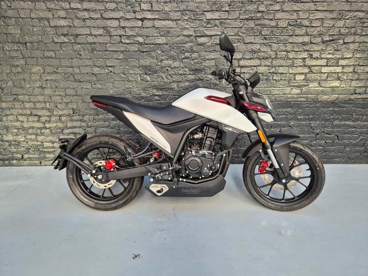Nieuwe Malaguti Drakon 125cc – met daginschrijving, Motoren, Motoren | Overige merken, Bedrijf, Naked bike, 11 kW of minder, 1 cilinder