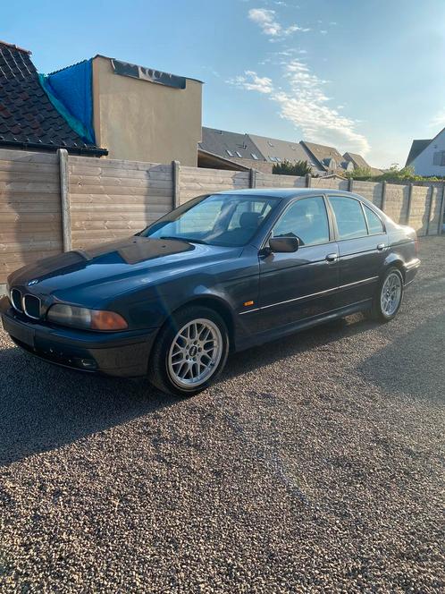 Bmw e39 525i handgeschakeld, Auto's, BMW, Particulier, Handgeschakeld, Ophalen