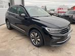Volkswagen Tiguan / 2023 / 1.5 TSI / 67750km / automaat, Auto's, Stof, 4 cilinders, Zwart, Bedrijf