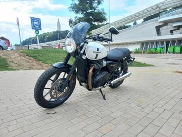 Triumph Street Twin 900 beschikbaar voor biedingen