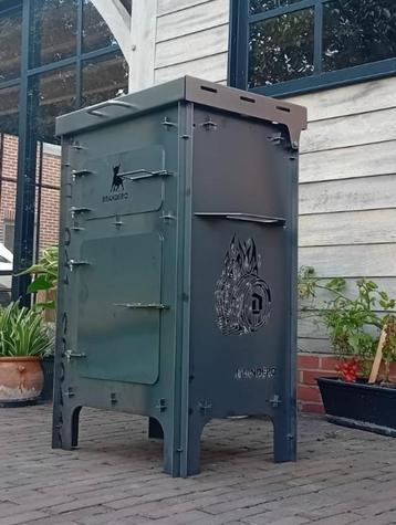 Houtgestookte Barbeque , vuurkorf oven cortenstaal duvel 