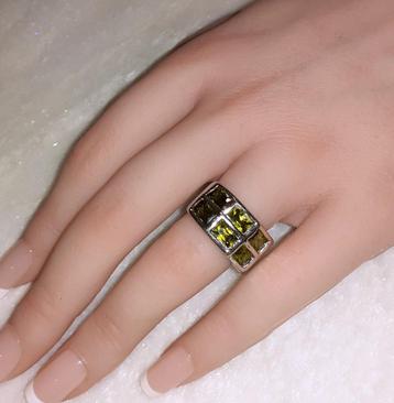 Damesring vintage zilver met groene diamantjes '90 beschikbaar voor biedingen