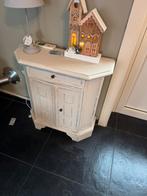 Landelijk bijzetkastje, Huis en Inrichting, Ophalen, Zo goed als nieuw