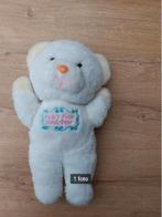 Mooi wit knuffelbeertje (34cm) - zacht, met geluidje, Kinderen en Baby's, Ophalen of Verzenden, Nieuw, Beer