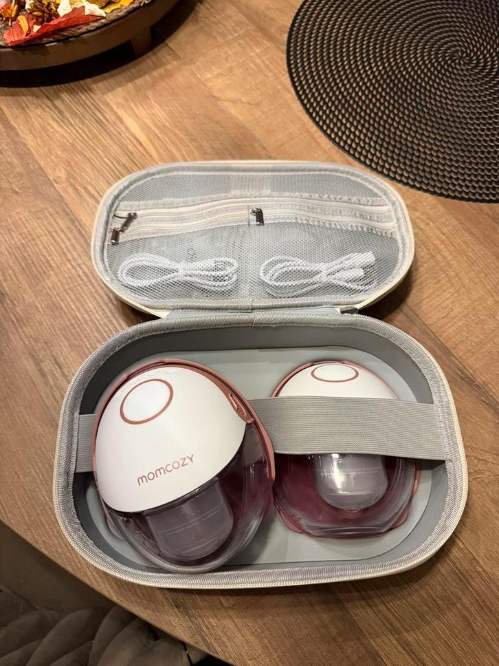 Elektrische borstkof momcozy m6, Kinderen en Baby's, Babyvoeding en Toebehoren, Zo goed als nieuw, Borstkolf, Ophalen of Verzenden