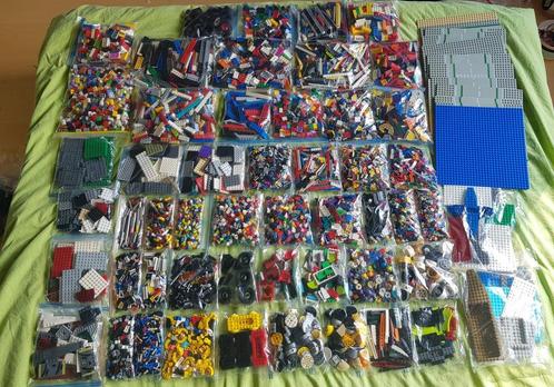 GROOT LOT ECHTE LEGO !!! 2 zakken vol, Kinderen en Baby's, Speelgoed | Duplo en Lego, Zo goed als nieuw, Lego, Ophalen