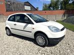 MOOIE FORD FIESTA 1.3i BENZINE GEKEURD VOOR VERKOOP, Auto's, Ford, Voorwielaandrijving, 1299 cc, Wit, Bedrijf