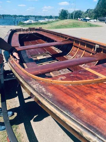 Mahonie houten vlet koper genageld, Ophalen, Gebruikt, Hout, 3 tot 6 meter