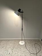 Vintage staande lamp / vloerlamp, Huis en Inrichting, Ophalen, Gebruikt, Metaal, 100 tot 150 cm