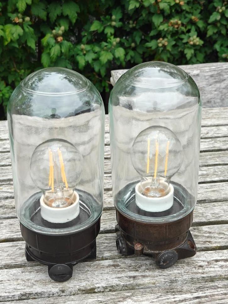 OUDE STALLAMP BAKELIET MET SCHUTGLAS., Antiek en Kunst, Antiek | Verlichting, Ophalen of Verzenden