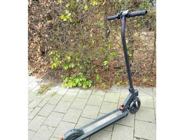 elektrische step, Enlèvement ou Envoi, Utilisé, Step électrique (E-scooter), Guardo