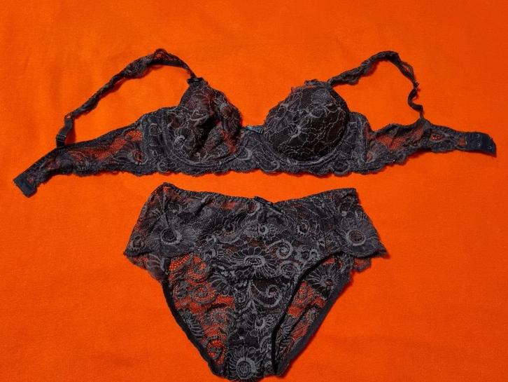 Pérèle 95C/44 bh broekset, Kleding | Dames, Ondergoed en Lingerie, Setje, Blauw, Ophalen of Verzenden