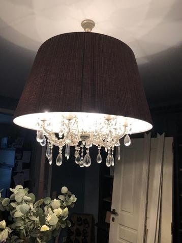 Verlichting  beschikbaar voor biedingen