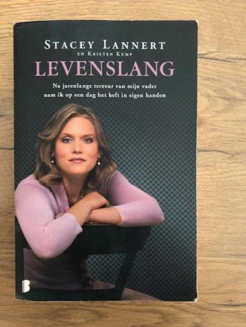 Levenslang - waargebeurd verhaal, Boeken, Biografieën, Zo goed als nieuw, Overige, Ophalen of Verzenden