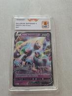 Pokemon Graded Card Rapidash V, Ophalen of Verzenden, Zo goed als nieuw