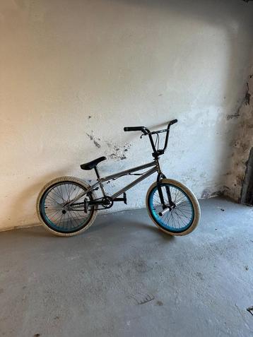 BMX beschikbaar voor biedingen