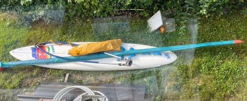 windsurfplank HiFly 700 - compleet zeilklaar, Watersport en Boten, Windsurfen, Gebruikt, Plank, Ophalen