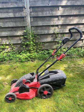 Grasmachine beschikbaar voor biedingen