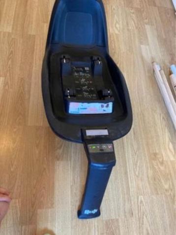 Basis ISOFIX beschikbaar voor biedingen