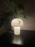 Design lamp ( albast ), Huis en Inrichting, Ophalen, Overige materialen, Zo goed als nieuw, Modern