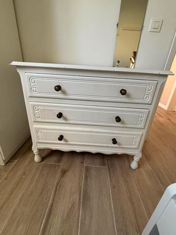 Ladenkastje 3 schuiven wit hout  beschikbaar voor biedingen