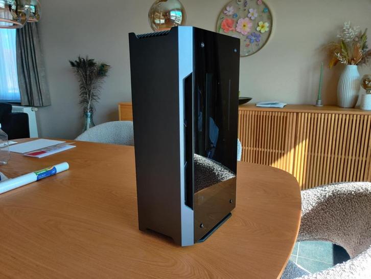 Phanteks Evolv Shift Grijs, Computers en Software, Computerbehuizingen, Zo goed als nieuw, Ophalen of Verzenden