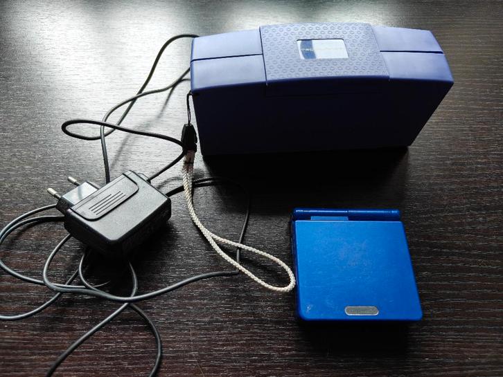 Complete Game Boy Advance SP Set - Cobalt Blue + 14 Games, Consoles de jeu & Jeux vidéo, Consoles de jeu | Nintendo Game Boy, Utilisé