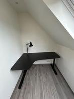 Verstelbare bureau in de hoogte, Huis en Inrichting, Ophalen, In hoogte verstelbaar, Gebruikt, Bureau