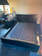 Bed met bodem, Huis en Inrichting, Slaapkamer | Bedden, Ophalen, Zo goed als nieuw, Twijfelaar