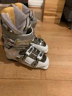 Chaussure de ski Lowa taille 41-42 très peu utilisées, Sport en Fitness, Skiën en Langlaufen, Overige merken, Ski, Gebruikt