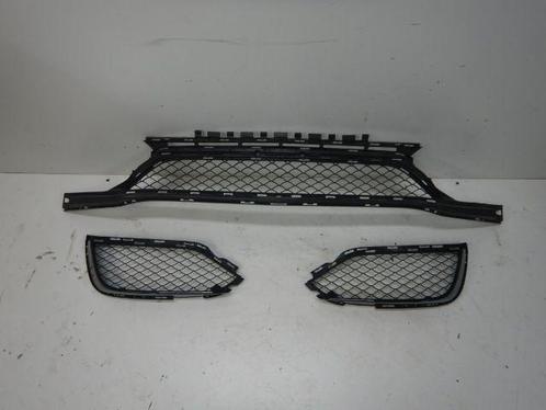 Mercedes-Benz C-Klasse W205 AMG Inleg Voorbumper Inlegset, Auto-onderdelen, Carrosserie, Bumper, Mercedes-Benz, Gebruikt, Ophalen of Verzenden