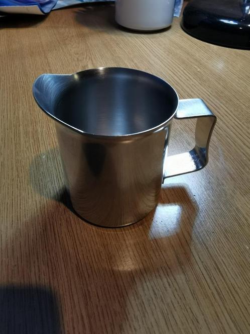 Melkkan 10 cl Menagia Baes Frères Belgium, Huis en Inrichting, Keuken | Servies, Gebruikt, Overige typen, Overige materialen, Ophalen of Verzenden